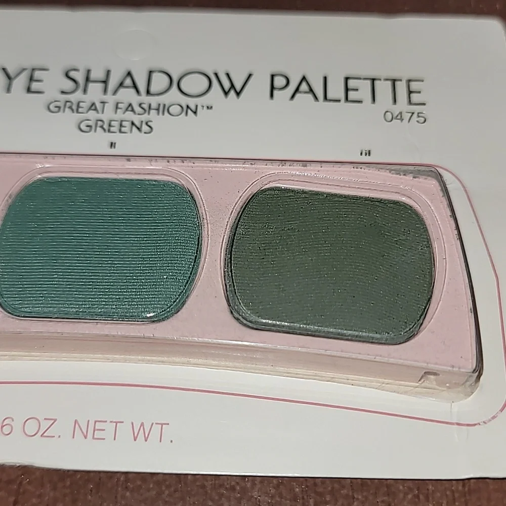 Mary Kay Eye Shadow Palette Great Fashion Greens 0475 .36 oz. NIP Retired Stock - Picture 3 of 6